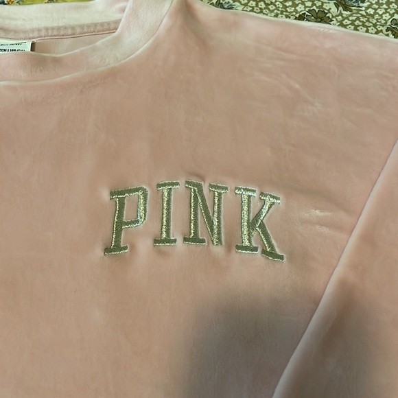 Vs Pink VARSITY VELOUR CREW - Picture 7 of 10